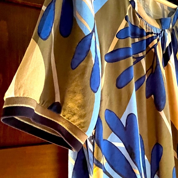 Sandwich Dress - Picture 3 of 9